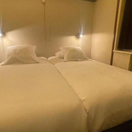 Latroupe Le Berger Otel Saint-Gilles Dış mekan fotoğraf